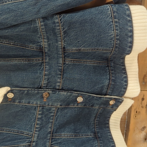 White House Black Market Denim Jacket With Sweater Trim .. Large. - Picture 5 of 6